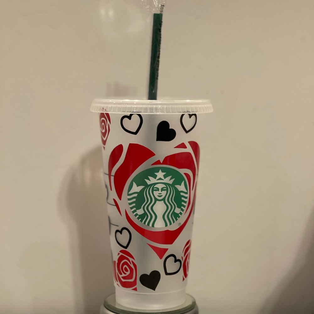 Starbucks Valentines 24 Ounce Venti Cold Cup